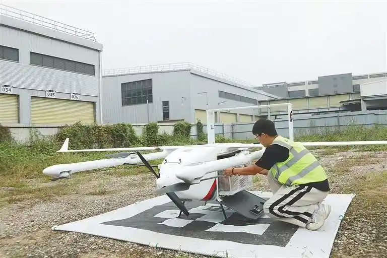 海南省低空飞服中心助力顺丰琼粤跨海无人机物流航线实现常态化运营