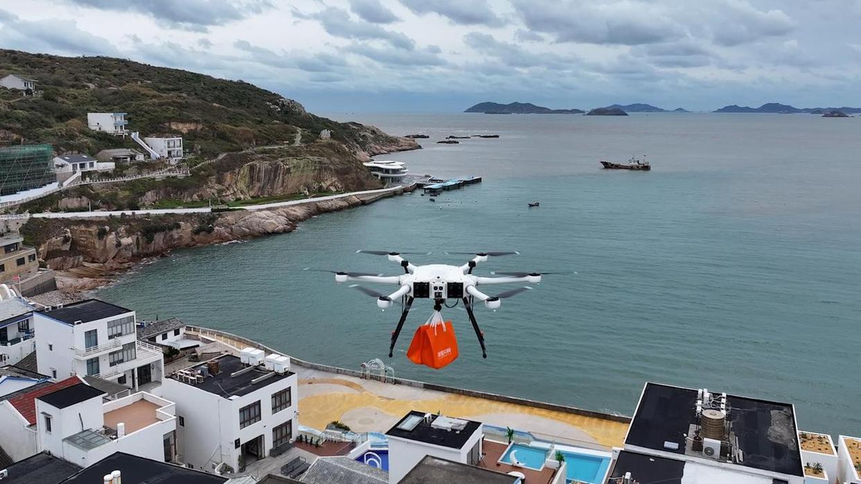 无人车送餐，无人机送药！阿里公益在嵊泗花鸟岛探索助老新方式