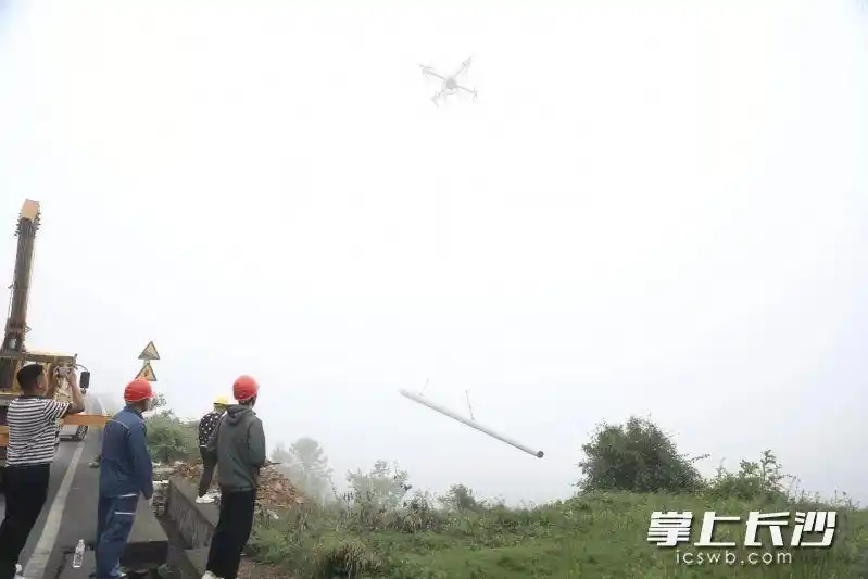 “空中大力士”破解山地运输难题！蓝源科技重载无人机完成贵州首飞
